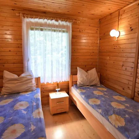 Summer House In Kopalino Near The Sea *